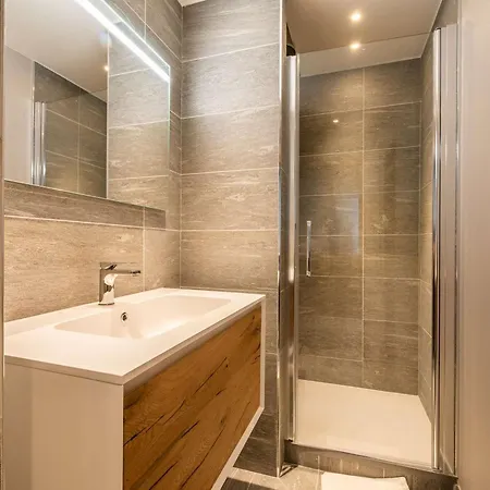 Appartement Chaleureux, Centre Station - 4 Pers. - Fr-1-631-253 *